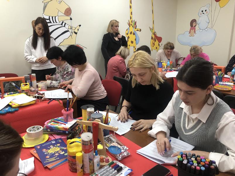 მოკლევადიანი  გადამზადების პროგრამა „ ენის, მეტყველების და კომუნიკაციის უნარების განვითარება ადრეული და სკოლამდელიღზრდისა და განათლების დაწესებულებებში“